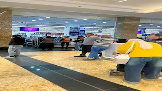 منع دخول زوار جدد إلى مول ألماظة بسبب زحام "البلاك فرايداي"