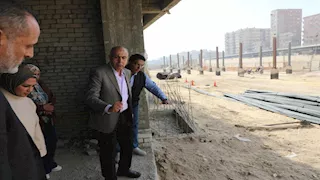 محافظ المنيا يتفقد سوق الحبشي الحضاري ويشدد على الانضباط التجاري (صور)