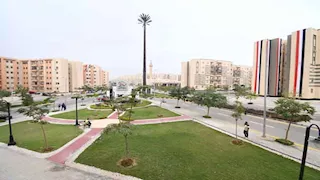 صور.. تسليم عدد من عقود شقق سكن لكل المصريين بحدائق أكتوبر