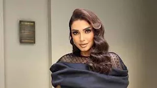 روجينا بإطلالة كاجوال أنيقة.. لماذا اختارت اللون الأسود؟