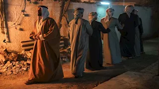 عرض فيلم "باب" للمخرجة الإماراتية نايلة الخاجة بمهرجان القاهرة السينمائي