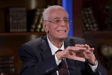 حسام موافي يحذر من مرض يصيب المخ: مجهول السبب