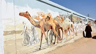 محافظ الأقصر والسفير الفرنسي يتفقدان مشروع تجميل نجع الملقطة بالقرنة