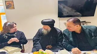 إلهام شاهين داخل الكنيسة المصرية في أمريكا: "تحيا مصر وأهلها في كل مكان"