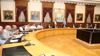 وزير التعليم يستعرض خطة تطوير المدارس المصرية اليابانية