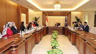 "الدواء" تبحث التعاون مع "ميكوميد" في صناعة المستلزمات والتكنولوجيا الطبية