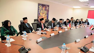 وزير التعليم يبحث مع نظيره الإندونيسي تعزيز التعاون وتبادل الخبرات 