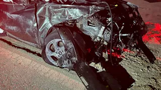 إصابة 4 أشخاص في حادث تصادم سيارتين بسوهاج 