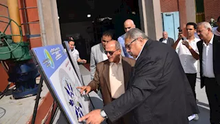 رئيس القابضة للمياه يتفقد محطة الصرف الصحي بالأميرية 