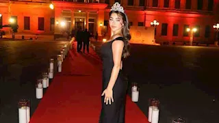 يارا السكري تخطف الأنظار بإطلالة ملكية في "الجراند بول" بقصر عابدين (صور)