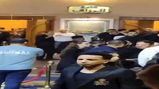 بالصور.. أحمد خالد صالح وهنادي مهنا في عزاء والد محمد رمضان