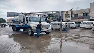 بالفيديو والصور- القليوبية تغرق في الأمطار.. والمحافظ يرفع حالة الطوارئ