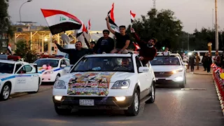 العراقيون يحيون الذكرى الثامنة للانتصار على تنظيم داعش