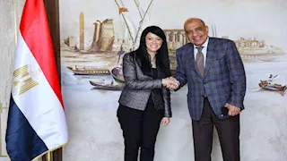 "الكهرباء" و"التخطيط":202  مليون يورو لدعم شبكات الكهرباء والطاقة المتجددة في مصر