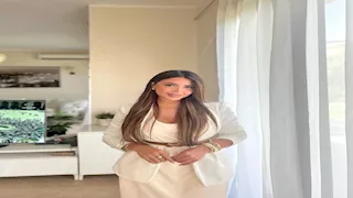 "من أحلى صورك".. سارة سلامة تخطف الأنظار بإطلالة محتشمة