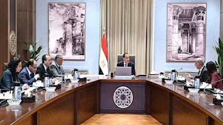 مدبولي يناقش الفرص الاستثمارية بالمثلث الذهبي مع القطاع الخاص