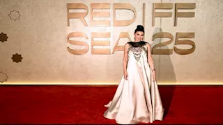 كارول سماحة وهنا شيحة وأروى جودة نجمات حفل ختام مهرجان البحر الأحمر السينمائي