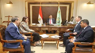 وزير الزراعة يلتقي مدير برنامج الأغذية العالمي بمصر لمتابعة مشروعات التعاون المشترك