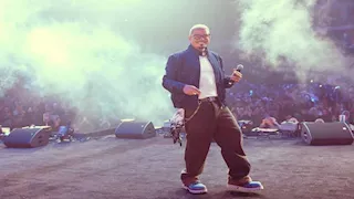 بالصور..عمرو دياب يضيء سماء الكويت في ليلة استثنائية بتوقيع PACHA GROUP