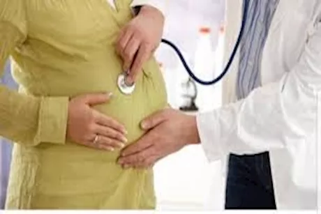 أخطر عضو في الجسم.. حسام موافي يشرح علاقة الحمل بأمراض الكلى