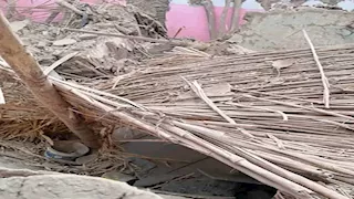 "صرخات تحت الركام".. تفاصيل مصرع أم وطفليها في انهيار منزل بالأقصر (صور)