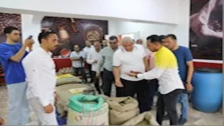 بالصور- إقامة مصنع للتمور وأكواب ورقية ووحدة تعبئة بن بالوادي الجديد