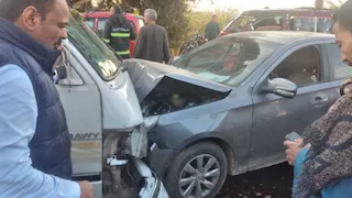 إصابة 4 أشخاص في تصادم سيارتين على الطريق الزراعي الشرقي بأسيوط