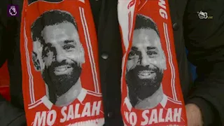 هتافات ولافتات.. كيف دعمت جماهير ليفربول محمد صلاح في مباراة برايتون؟