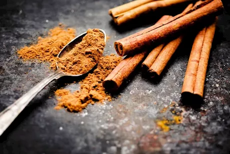 ماذا يحدث للكلى عند تناول القرفة؟