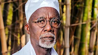 الاحتفاء بمسيرة سليمان سيسيه.. ما الذي حدث بـ أيام قرطاج السينمائية الأحد؟