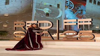 إطلالة ملكية.. انتصار تنشر صورة في ختام مهرجان البحر الأحمر السينمائي