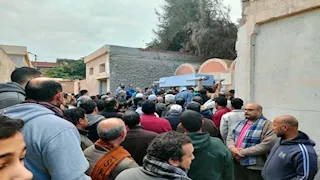 تشييع جنازة إحدى أقدم رائدات العمل الخيري فى كفر الشيخ -صور