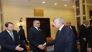 في ظهور نادر.. اللواء محمد إبراهيم وزير الداخلية الأسبق بعزاء الدكتور محمد صابر