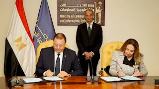 الاتصالات و"الرقابة الصحية" يوقعان مذكرة تفاهم لدعم تطبيق التأمين الصحي الشامل