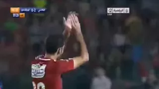 قبل لقطة كأس العرب.. 4 مشاهد لا تنسى لمحمد أبو تريكة مع الجماهير