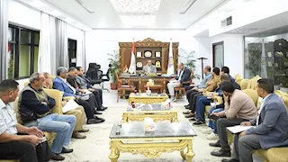 محافظ قنا يشدد على ازدواج الطرق ووضع "النيوجيرسي" على حافة الترع  