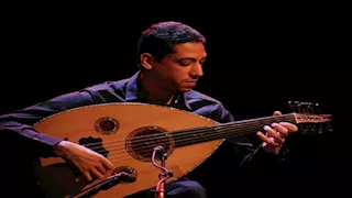 بعد إصابته في حادث سير .. تفاصيل حالة عازف العود هشام عصام