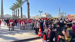 على أنغام الموسيقى العسكرية.. الداخلية تحتفل مع أبناء بورسعيد بعيد النصر - صور