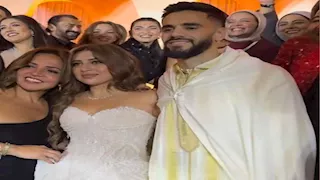 8 صور لمحمود بنتايك بالزي المغربية مع زوجته في حفل الزفاف