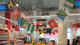 "في المواصلات والأسواق".. أمم أفريقيا تسيطر على الأجواء داخل المغرب