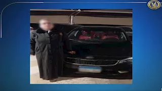 ادعت أن زوجها ضابط.. ضبط سيدة بتهمة سب "عامل إطارات" بالجيزة