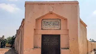 حفيدة الشيخ رفعت تناشد الرئيس السيسي بالتدخل لعدم هدم مقبرته