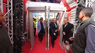 محافظ أسيوط يتفقد لجان انتخابات مجلس النواب بالدائرة الثالثة -صور