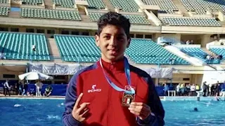 محافظ بورسعيد ينعى السباح يوسف محمد لاعب نادي الزهور