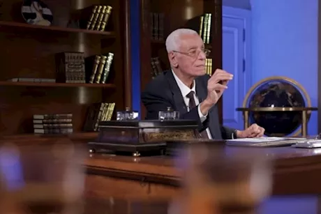 حسام موافي يحذر: 40% من إصابات هذا المرض بدون سبب