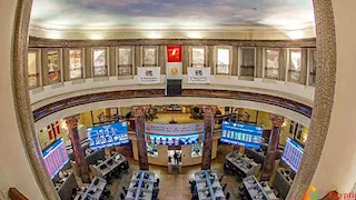 صعود جماعي لمؤشرات البورصة بمستهل تعاملات الخميس