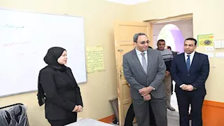 محافظ قنا يتفقد لجان انتخابات النواب ويدعو للمشاركة الإيجابية -فيديو