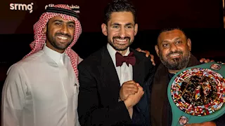 يجسد سيرته على شاشة السينما..الملاكم نسيم حميد يهنئ أمير المصري على فيلم "Giant"