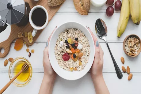 الشوفان أم الكينوا - أيهما أفضل على صحتك؟