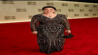 إطلالة كاجوال.. إلهام شاهين تتألق في ثالث أيام مهرجان البحر الأحمر